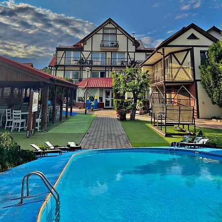 Hotel Polaris Krynica Morska Exteriér fotografie